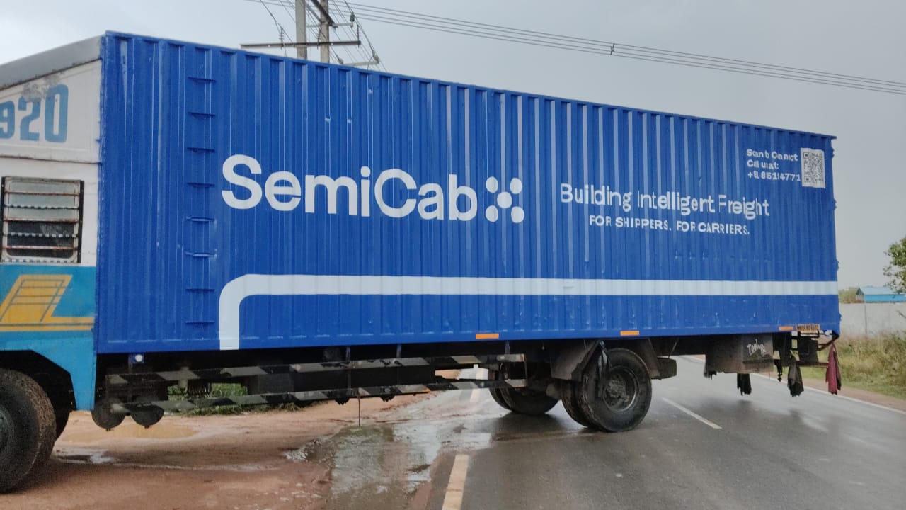 Top Best Truck Painting Services in Faridabad-Truviser Advertising Agency